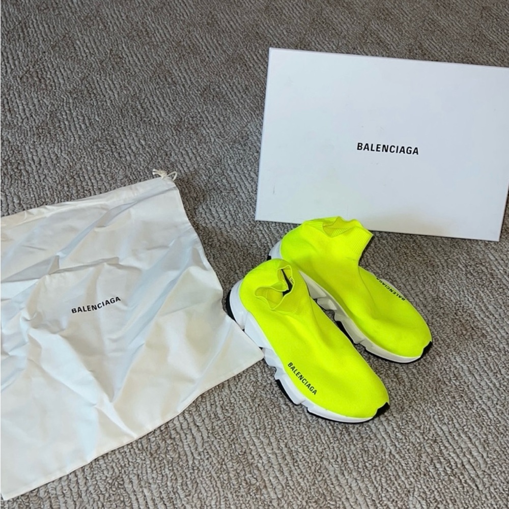 Authentic Neon yellow Balenciaga Speed Trainers size 38 with box and dustbag